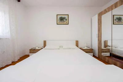 Ferienwohnung mit Balkon und Klimaanlage