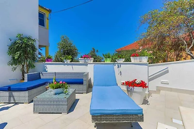 Appartamento Vacanza con famiglia Okrug Gornji