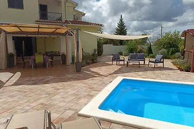 Vakantiehuis Ontspannende vakantie Špadici