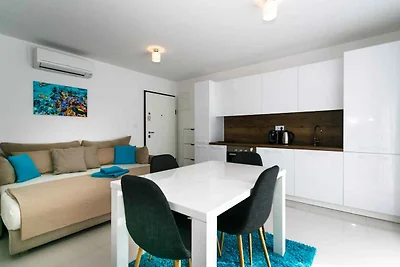 Ferienwohnung mit Terrasse und Klimanlage