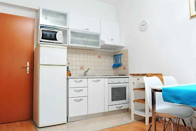 Gemütliche Ferienwohnung Edi in Drašnice mit