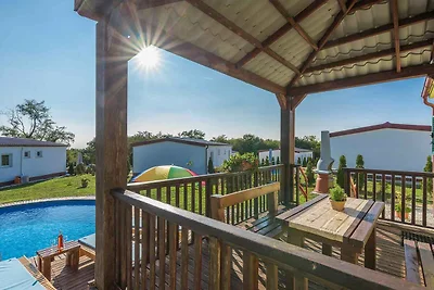 Vakantiehuis Ontspannende vakantie Radetici