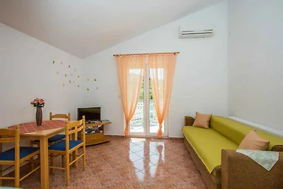 Apartment mit 1 Schlafzimmer, Meerblick und G