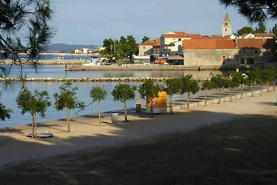 Charmantes Apartment mit Meerblick in Sv.