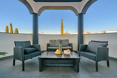 Ferienwohnung mit Pool zur gemeinsamen