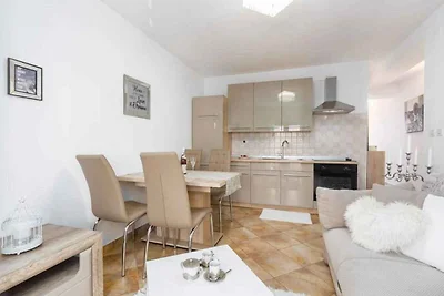 Ferienwohnung mit Klimaanlage und Terrasse
