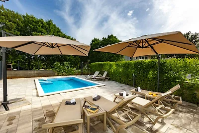 Ferienwohnung Apartment mit Pool