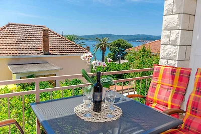 Ferienwohnung mit Balkon und Grill