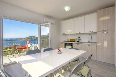 Ferienwohnung mit Klimaanlage und Grill