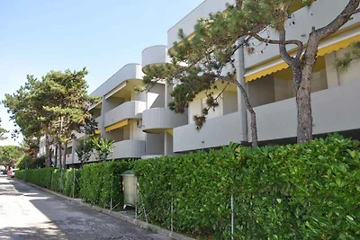 Ferienwohnung mit Klimaanlage und Balkon