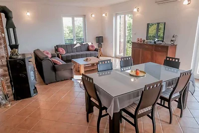 Villa mit Meerblick und Pool