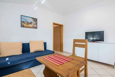 Ferienwohnung mit Balkon und Parkplatz