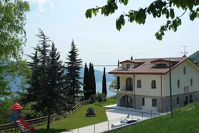 Appartamento Vacanza con famiglia Gardola