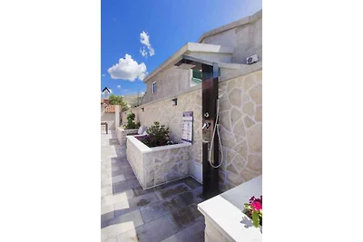 Studio mit Terrasse und Klimaanlage