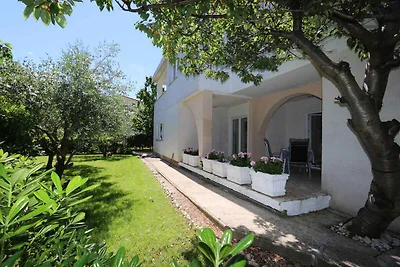 Ferienwohnung mit Terrasse und nur 150 m vom