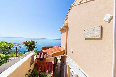 Ferienwohnung mit Balkon und Klimaanlage