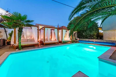 Ferienwohnung mit Pool und Whirpool