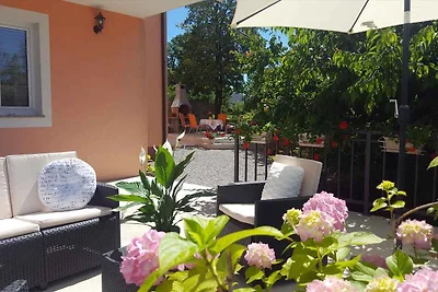 Ferienwohnung mit 50 qm Terrasse und