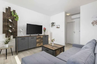 Ferienwohnung mit Garten, Balkon und