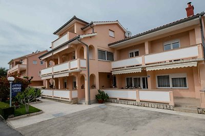 Ferienwohnung mit Balkon und Klimaanlage