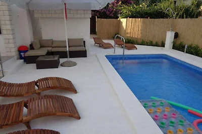 Vakantiehuis Ontspannende vakantie Vrsine