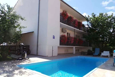 Ferienwohnung mit Pool zur gemeinsamen