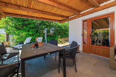 Ferienwohnung mit Klimaanlage und Meerblick