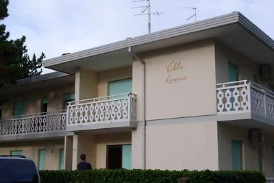 Ferienwohnung mit Klimaanlage und Balkon