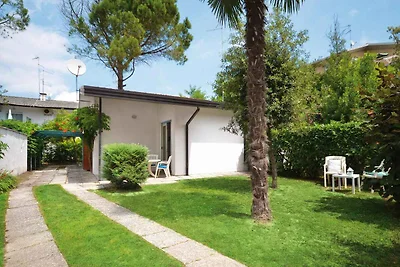 Villa mit Pool für 6 Personen