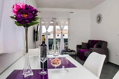 Ferienwohnung mit einem Balkon und