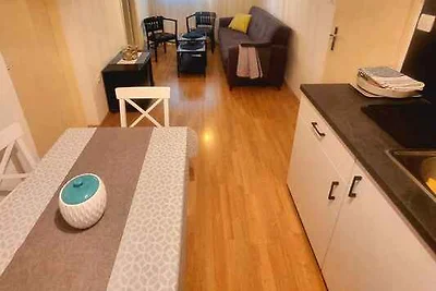 Ferienwohnung mit Terrasse und grossem Hof