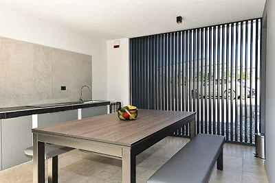 Villa mit Klimaanlage und Pool