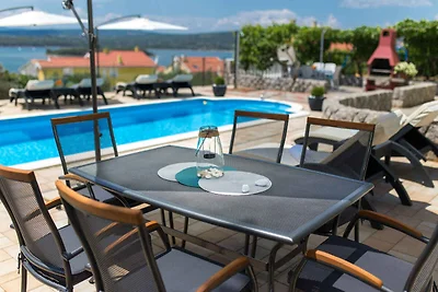 Ferienwohnung mit Klimaanlage und Pool