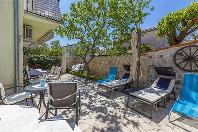 Ferienwohnung mit Klimaanlage und Balkon