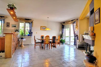 Ferienwohnung mit Balkon und Meerblick