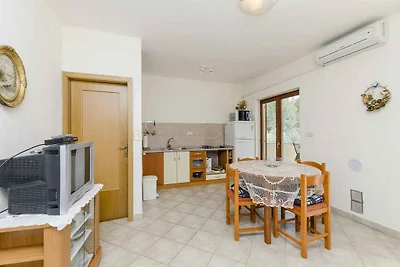 Ferienwohnung mit Balkon und Klimaanlage