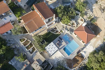 Villa mit Klimaanlage, mit Grillmöglichkeit, 