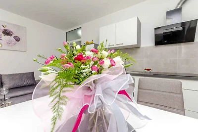 Ferienwohnung mit Klimaanlage und Terrasse in