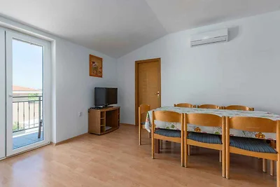 Ferienwohnung mit Balkon