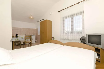 Appartamento Vacanza con famiglia Okrug Gornji