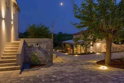 Villa mit Klimaanlage und Pool