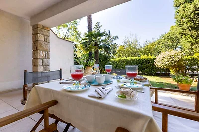 Ferienwohnung in Strandnähe mit Pool