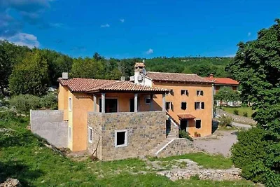FerienHaus mit Klimaanlage und Aussenpool