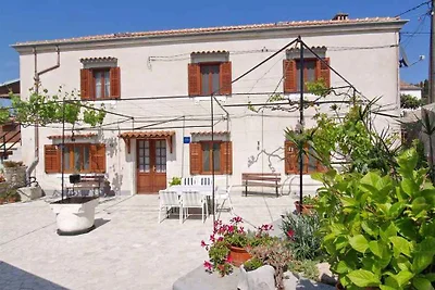 Ferienwohnung mit Terrasse und Klimaanlage