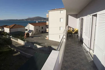 Ferienwohnung mit Balkon und Meerblick