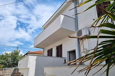 Ferienwohnung mit Terrasse und Klimaanlage