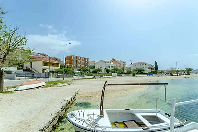 Gemütliche Unterkunft Dory in Okrug Gornji