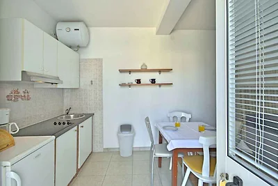Ferienwohnung nah am meer, mit pool und