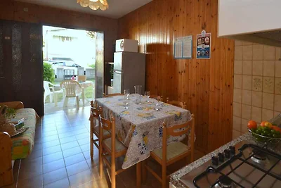 Ferienwohnung mit Balkon und Klimaanlage