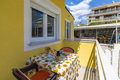 Ferienwohnung mit Balkon und Klimaanlage